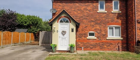 Cottage | Exterior