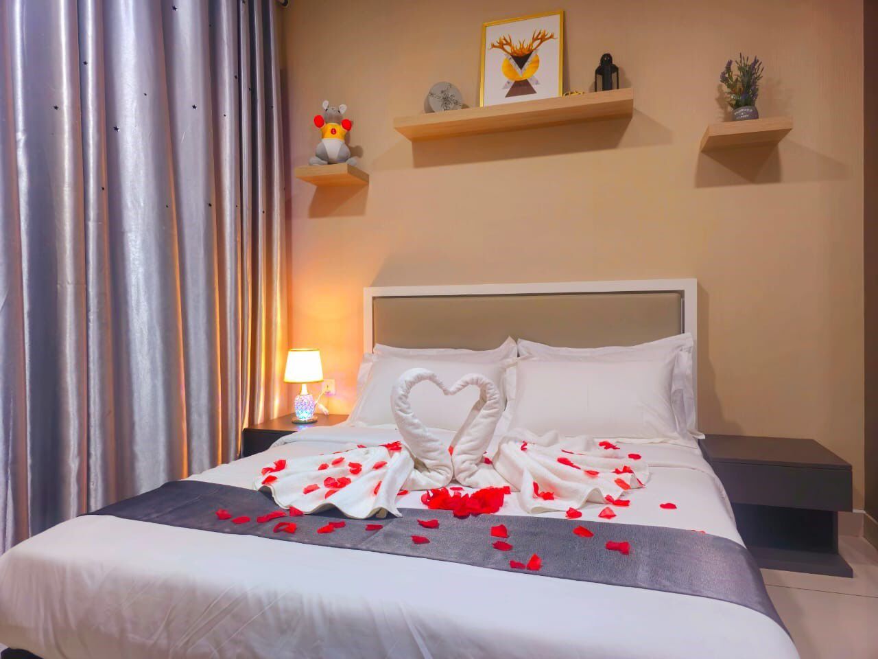 Egyptian cotton sheets, premium bedding, iron/ironing board, free WiFi