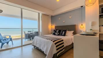 Blackout curtains, soundproofing, iron/ironing board, free WiFi