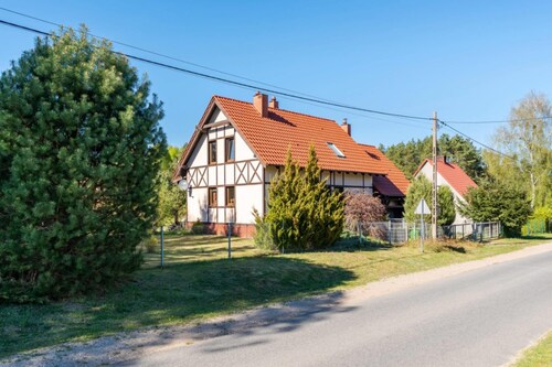 Large, comfortable holiday home with a garden