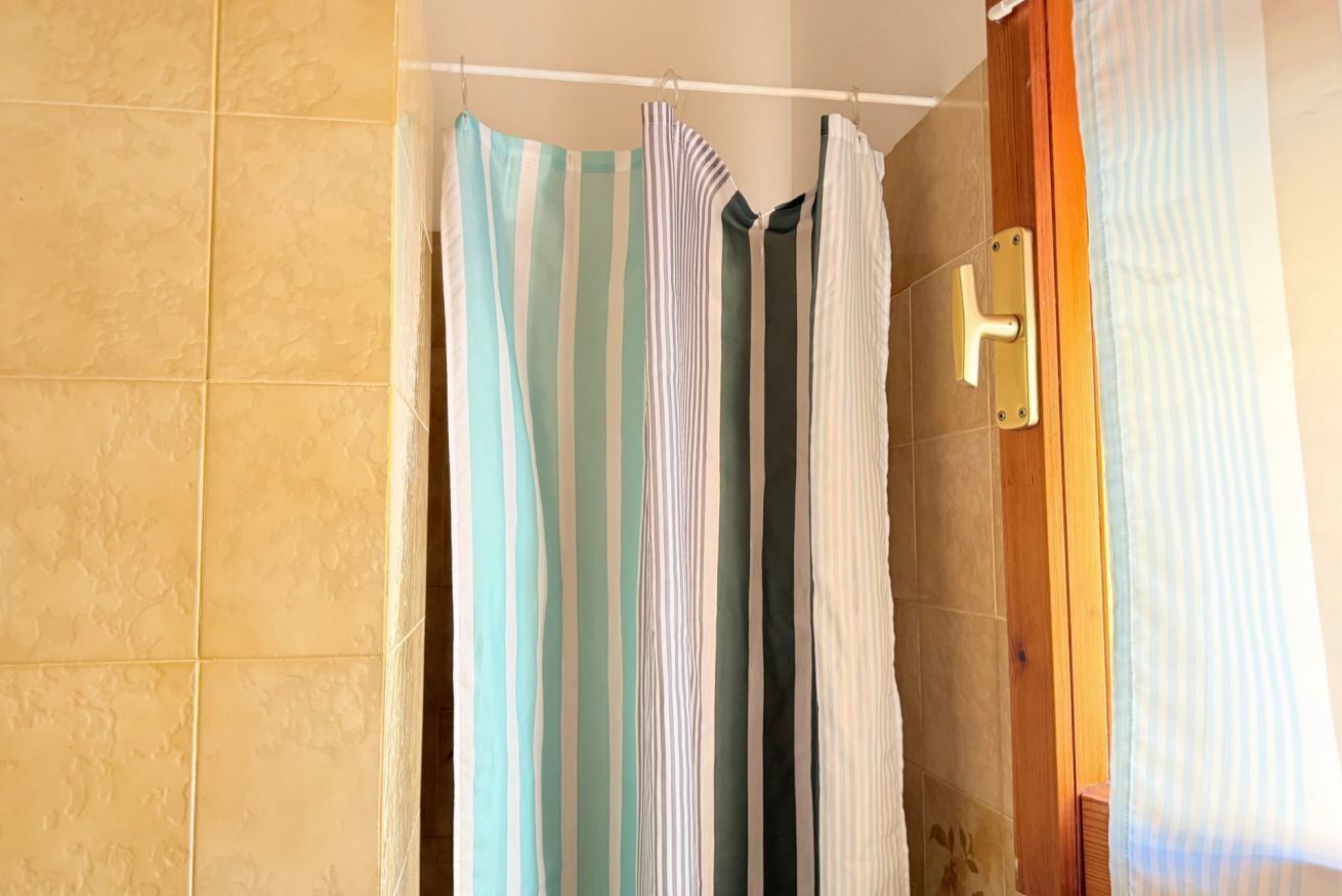 Dusche, Bidet, Handtücher