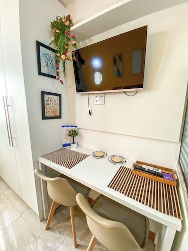 Beachfront Studio 150m from the Beach in Salvador | 24-hour Security + Swimming Pool
