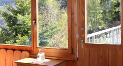 Chalet Iris, (Flumserberg Tannenheim), by Interhome