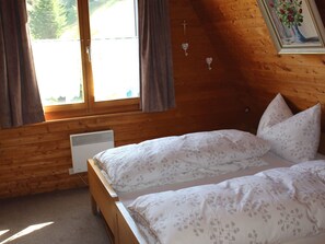 Internet - Chalet Iris, (Flumserberg Tannenheim), by Interhome (Flumserberg Tannenheim)