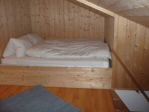 Room - Haus zur Föhre (Whg. Lendi), (Flumserberg Tannenboden), by Interhome (Flumserberg Tannenheim)