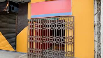 Rumah | Resepsionis