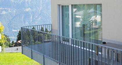 Brunner's Gamperdon, (Flumserberg Tannenboden), by Interhome