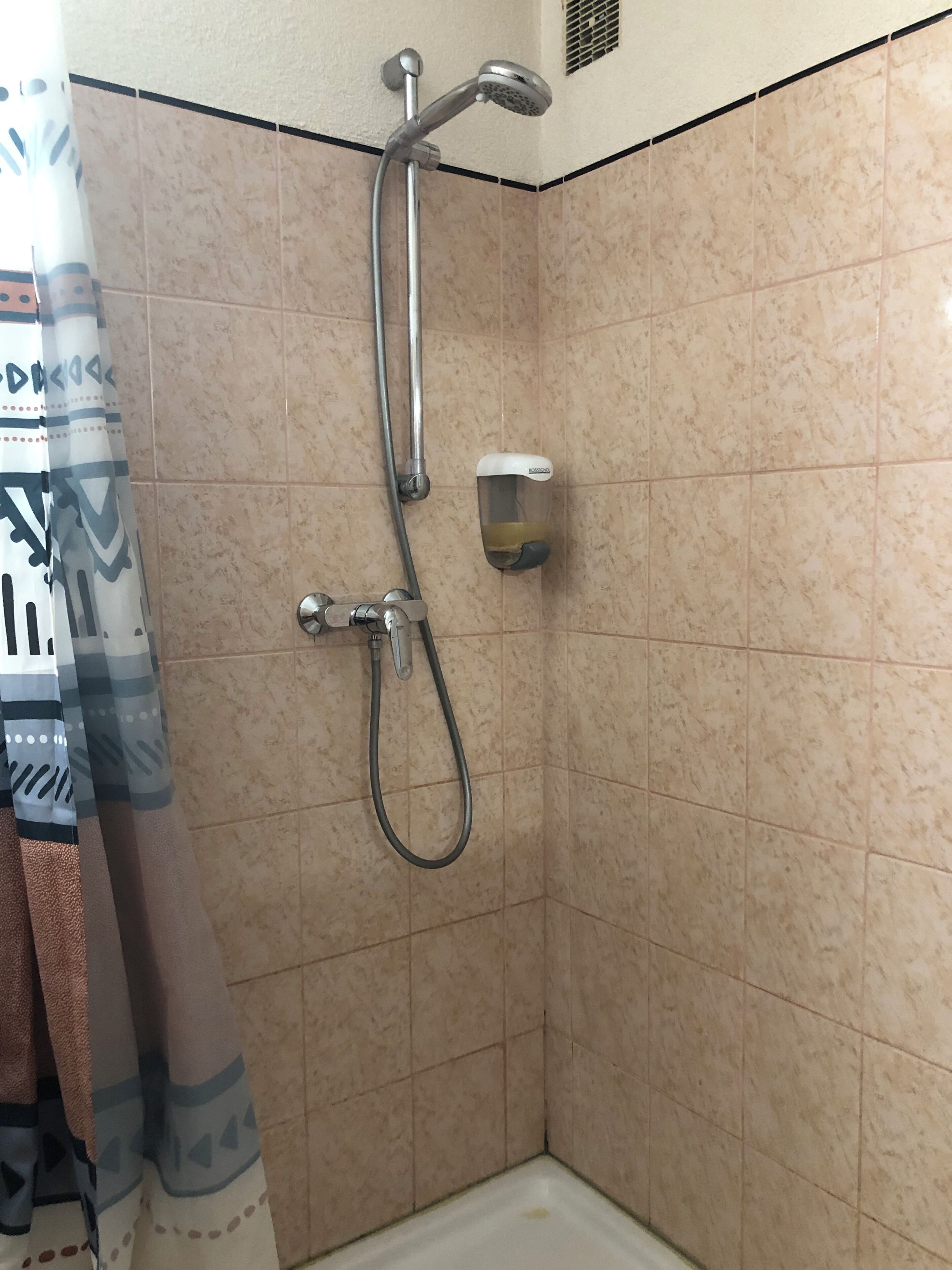 Classic Room, Mountain View | Bathroom