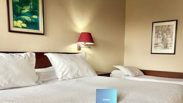 Standard Quadruple Room | In-room safe, WiFi (free)