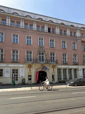Exterior - Old Town Długa Kraków | 2 Bedrooms (Kraków)
