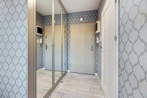 Interior - Chmielna 53 with Balcony | City Center (Gdańsk)