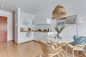 Dining - Spa, Pool & Gym | Riverside | Waterlane F13 (Gdańsk)