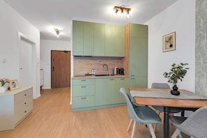 Dining - Śląska 12 | Comfortable Stay & Gym (Gdańsk)