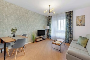 TV - Śląska 12 | Comfortable Stay & Gym (Gdańsk)