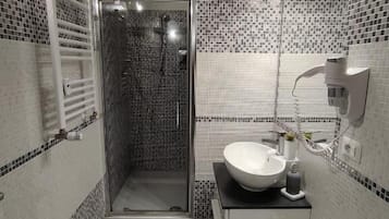 Chambre Double | Salle de bain