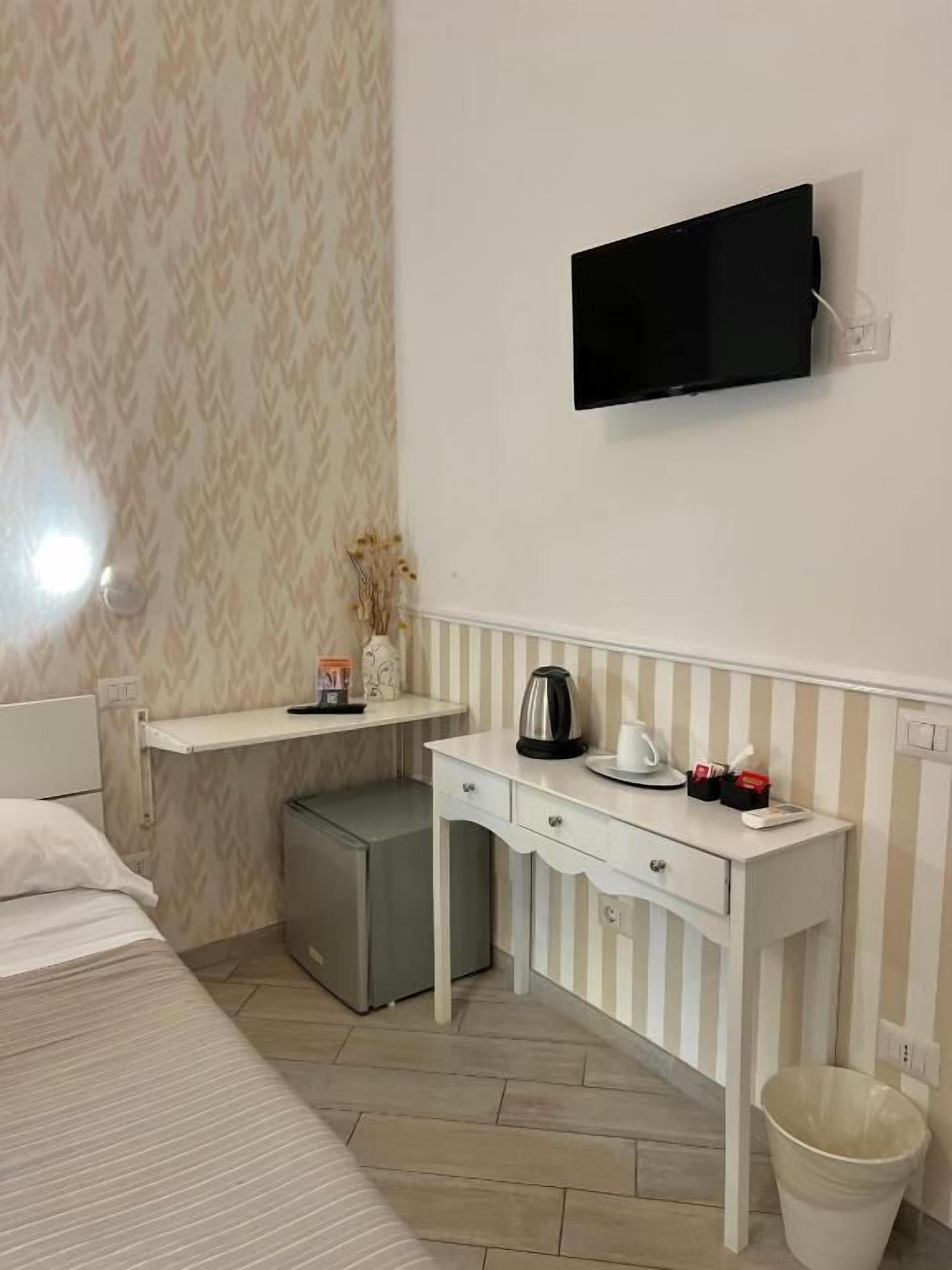 Habitación individual | Tabla de planchar con plancha y wifi gratis 