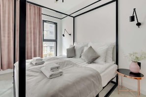 Iron/ironing board, travel cot, WiFi, bed sheets - Aura III 14 | Riverside | City Center & Parking (Gdańsk)