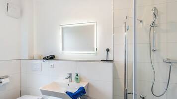 Een douche, een haardroger
