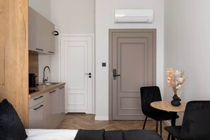 Interior - Charm & Chic Studio 33.2 | Main Old Town & Planty (Kraków)
