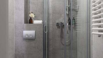 Shower, hair dryer, shampoo