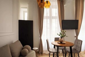 Fernseher