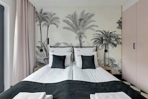 Iron/ironing board, travel cot, WiFi, bed sheets - Dwie Motławy 30 | River View | City Center (Gdańsk)