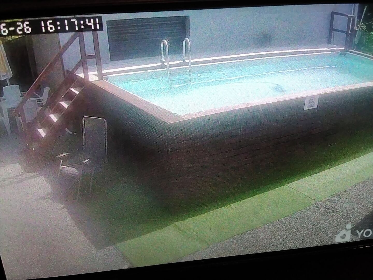 Seasonal outdoor pool, open 9:00 AM to 8:00 PM, pool loungers