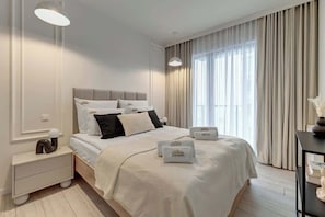 Bügeleisen/Bügelbrett, Reisekinderbett, WLAN, Bettwäsche