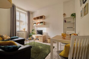 TV, offices - Ogarna 8 | The Heart of the Old Town (Gdańsk)
