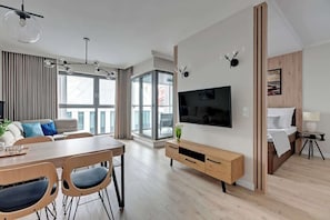 Fernseher, Arbeitsbereiche