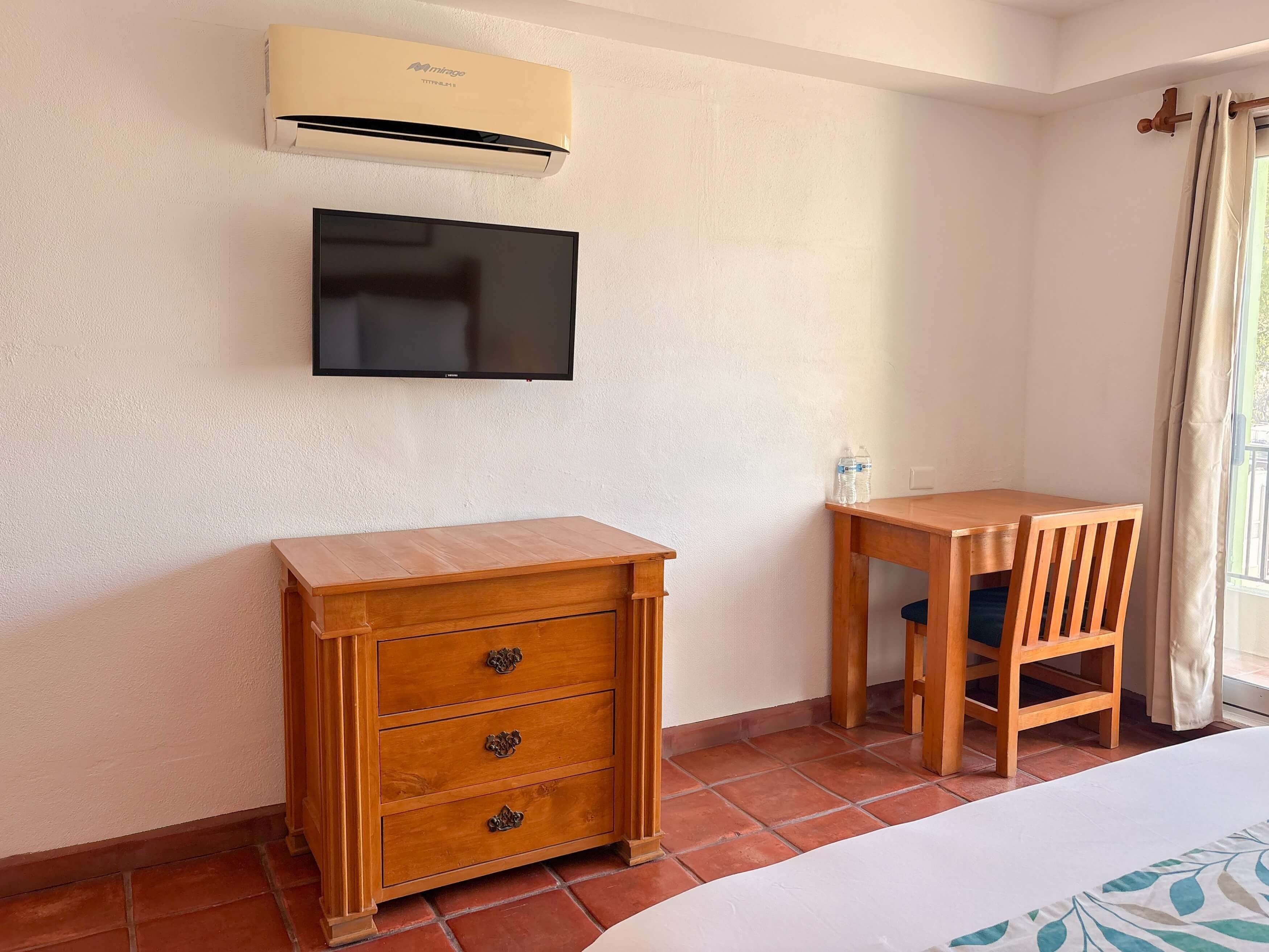 Habitación individual Deluxe, 1 cama Queen size, para no fumadores | Área de sala de estar