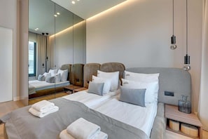 Bügeleisen/Bügelbrett, Reisekinderbett, WLAN, Bettwäsche