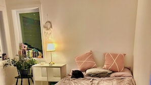 خدمة الإنترنت وملاءات أسرّة