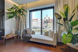 Fernseher