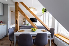Dining - Near Old Town & Marina | Dziewanowskiego A (Gdańsk)