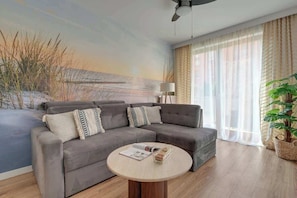 TV - Aura 173A | Riverside | City Center & Free Parking (Gdańsk)