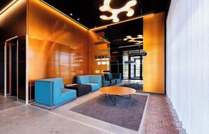 Lobby - Doki A34 A | Gdańsk Shipyard & Foodhall | Parking (Gdańsk)