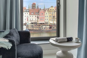 Interior - Deo Plaza 101 | River & Old Town Great View | SPA (Gdańsk)