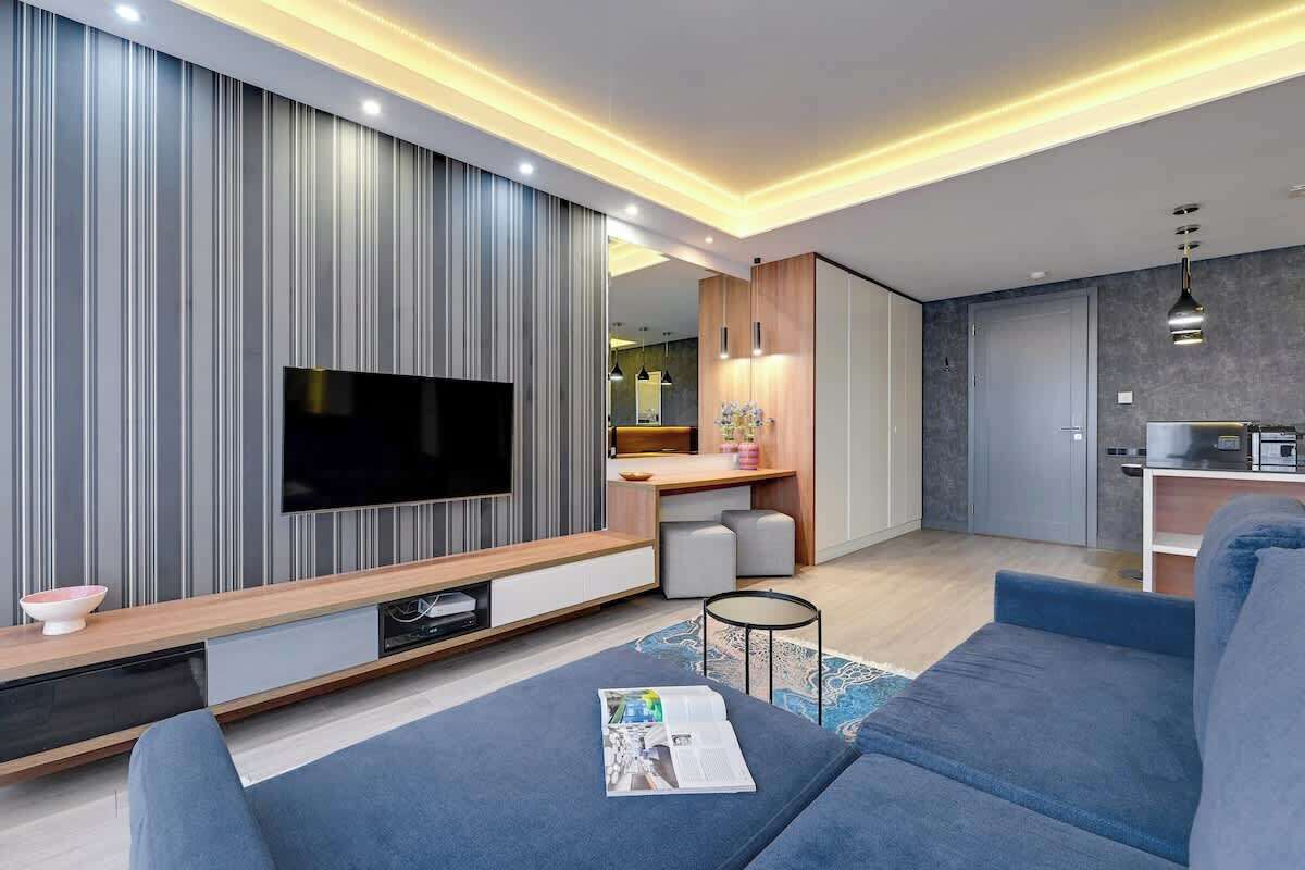 TV