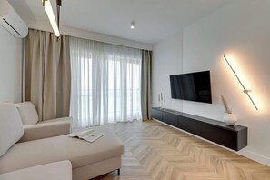 Fernseher