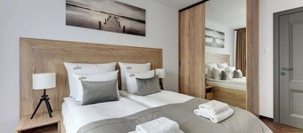 Baltea Park with Balcony | Perfect Stay