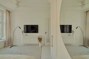 Iron/ironing board, WiFi, bed sheets - Pure White | Best View & Location | Długa Street (Gdańsk)