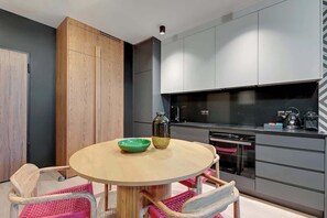 Coffee/tea maker, fridge, oven, stovetop - Scala 14 with Terrace | City Center (Gdańsk)