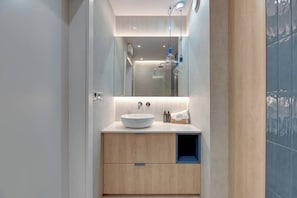 Bathroom - Pool, SPA & Gym | Nº 24 (Gdańsk)