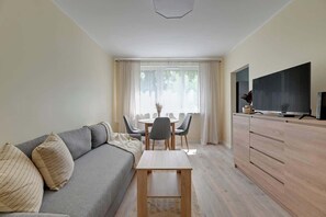 TV - Chłopska 2 | Near the Beach (Gdańsk)