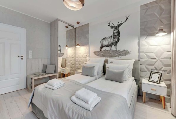 Iron/ironing board, travel cot, WiFi, bed sheets - Aura Island 66 | Riverside | City Center & Parking (Gdańsk)