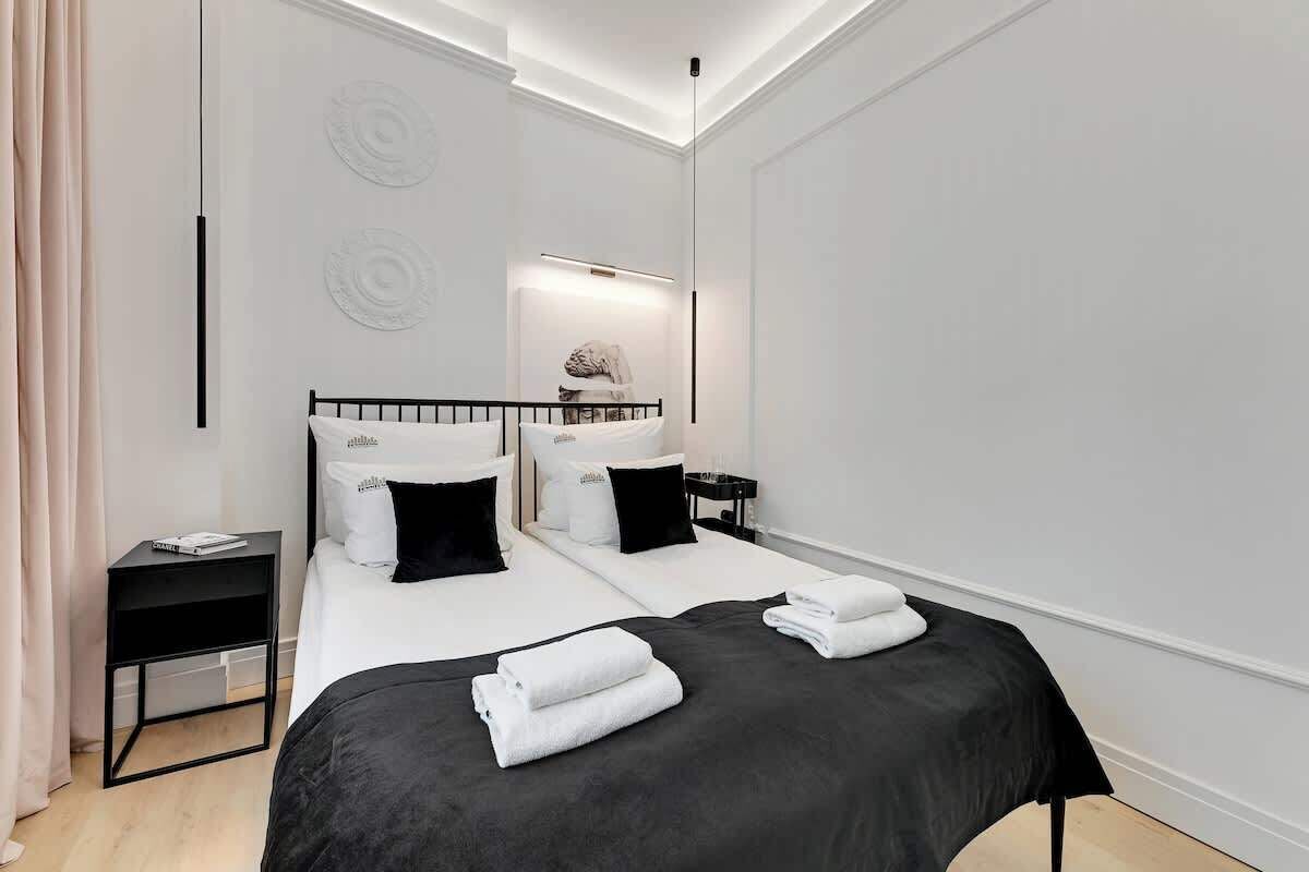 Ferros/tábuas de passar roupa, Wi-Fi, roupa de cama