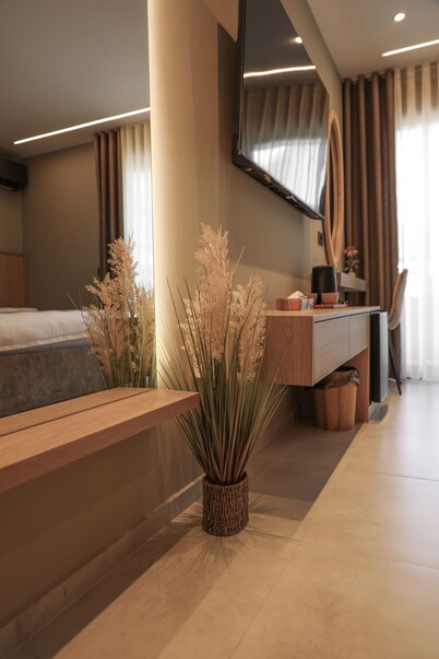 Roma Apartments