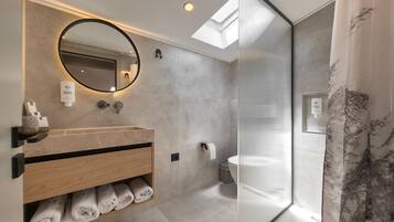 Appartement Confort, balcon, vue ville | Salle de bain