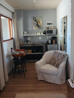 Studio Deluxe, quang cảnh vườn | Khu phòng khách